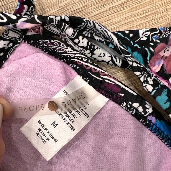SHADE & SHORE Cute floral bikini (size M) - Picture 6 of 6